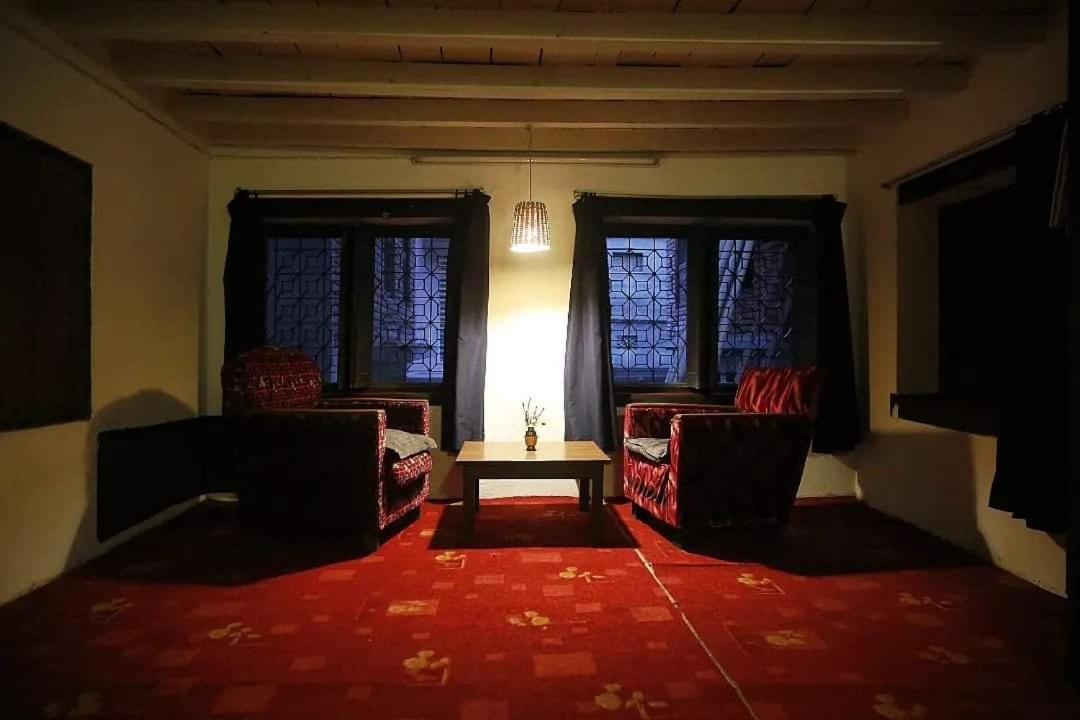 Traditional Newari Homestay Lalitpur Екстер'єр фото
